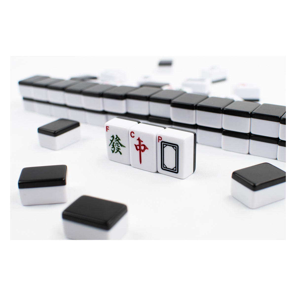 LPG Mahjong Travel Case - Classic Set w/ Black Tiles