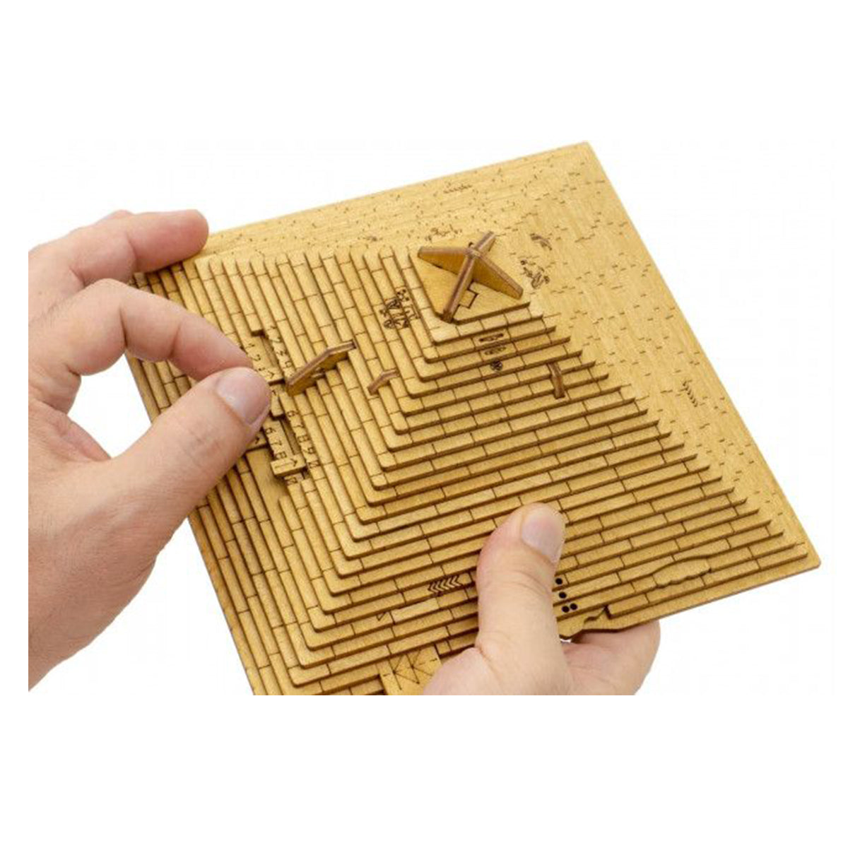 Quest Pyramid - A Puzzle Box Escape Room Game